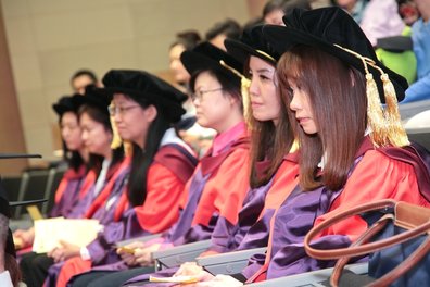 Presentation of EdD and MSc / MEd graduates